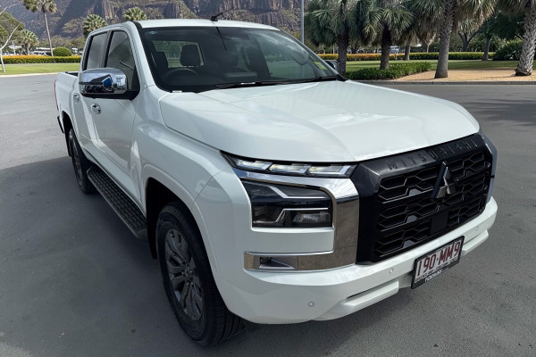 2024 Mitsubishi Triton MV GLS Ute Image 1