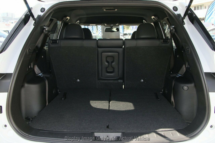 2024 Mitsubishi Outlander ZM Black Edition SUV Image 19