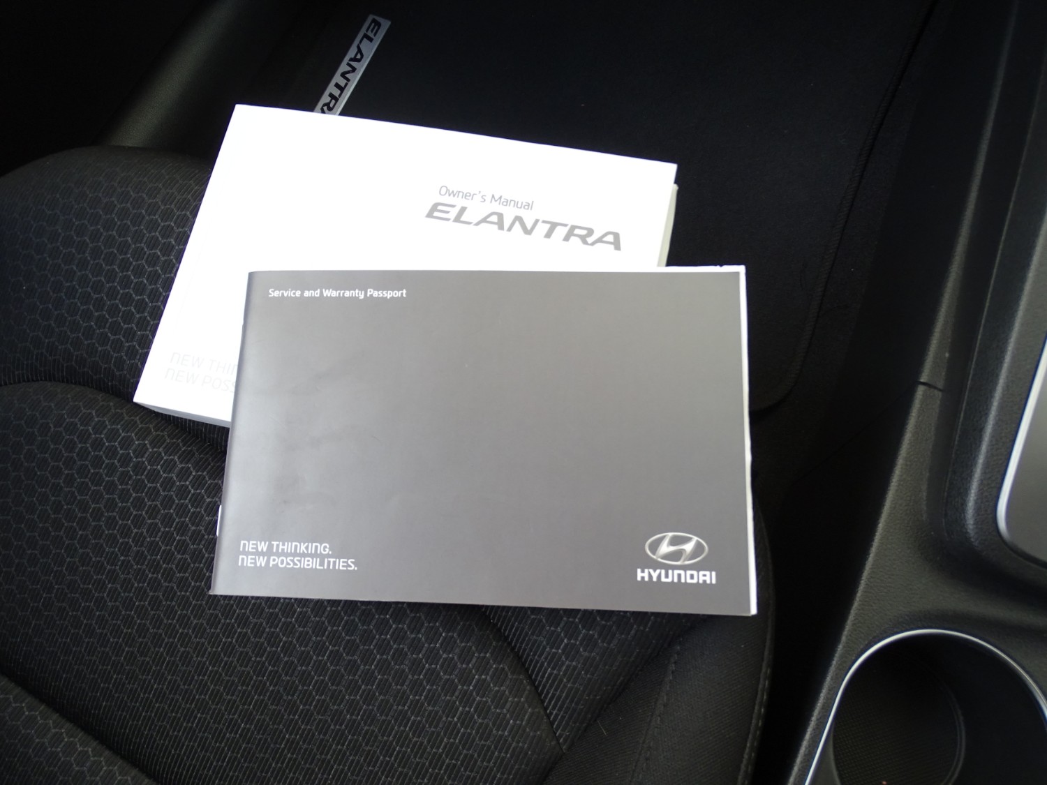2016 MY17 Hyundai Elantra AD Active Sedan Image 26
