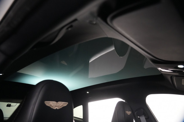 2023 Aston Martin DBX 707 SUV Image 33
