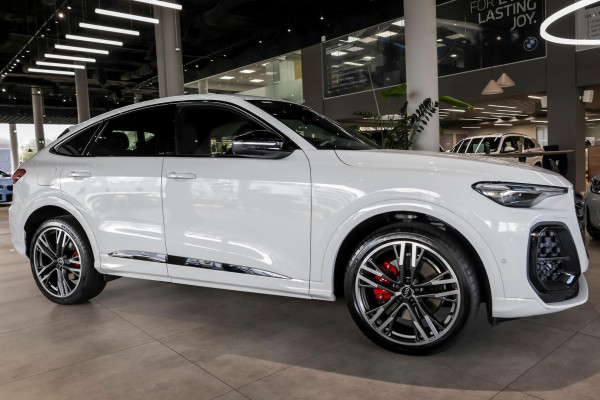 2025 Audi SQ5 GU  SUV image 3
