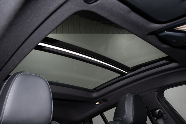 2023 BMW X4 xDrive30i M Sport SUV Image 5