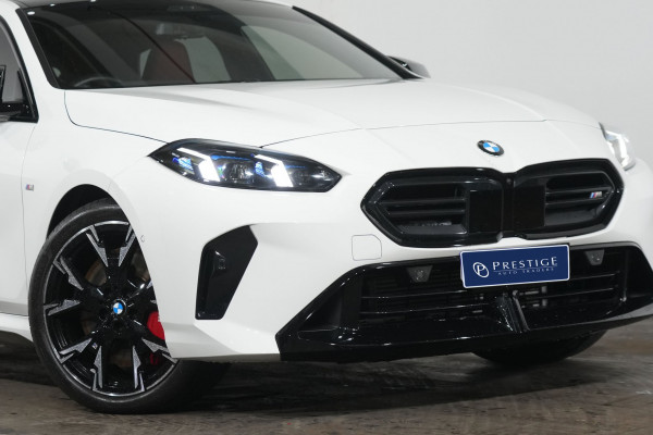 2024 BMW 1 Series M135 xDrive Hatch Image 2