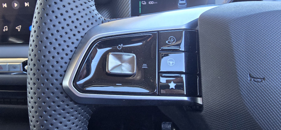 2026 MG MGS5 EV ZS3EM Essence 62 SUV Image 19
