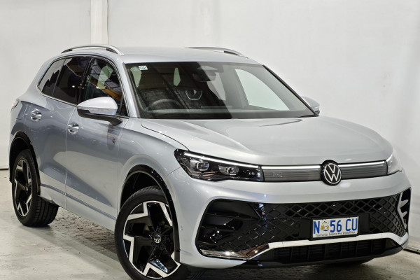 2025 Volkswagen Tiguan CT 150TSI R-Line SUV Image 1