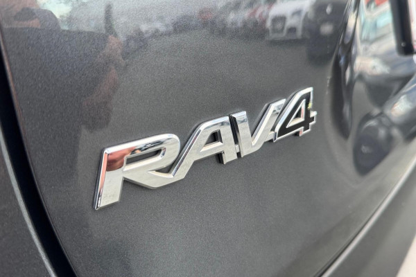 2020 Toyota RAV4 MXAA52R GXL SUV Image 11