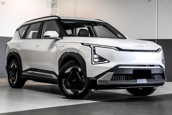 2026 Kia EV5 OVc Air Long Range SUV Image 15