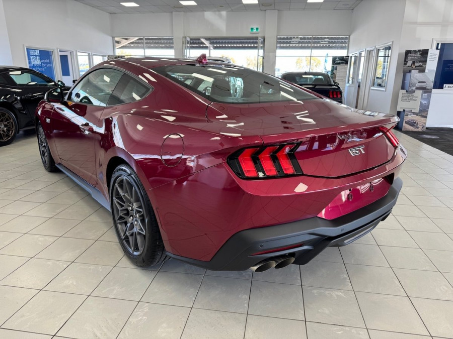 2025 Ford Mustang FO GT Hatch Image 7
