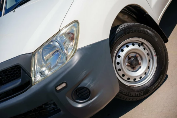 2009 Toyota HiLux TGN16R MY09 WorkMate Ute Image 6