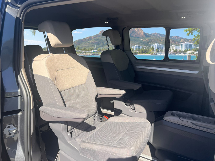 2026 MY25 Volkswagen Multivan T7 TDI360 Life LWB People Mover Image 12