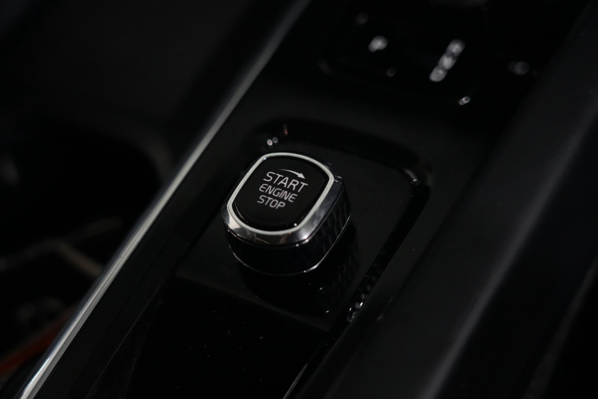 2023 Volvo XC60 UZ Ultimate B6 Dark SUV