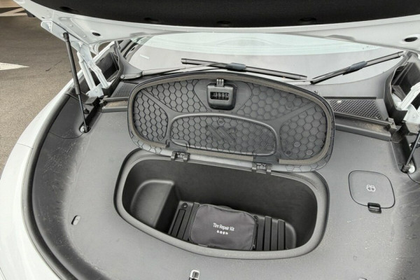 2026 MG IM6 S12L Platinum Wagon Image 16