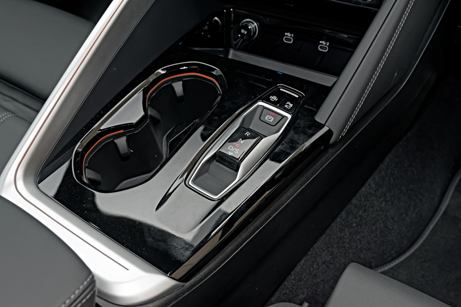 2026 Audi Q5 e-hybrid 270kW SUV