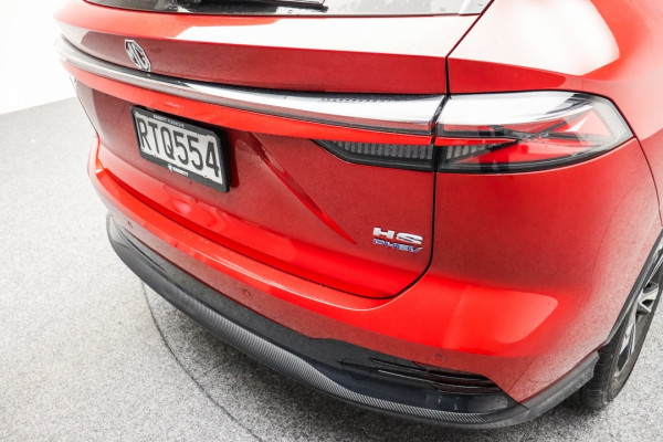 2026 MG HS Super Hybrid Excite SUV Image 11