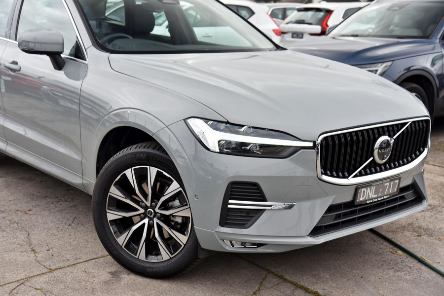 2025 Volvo XC60 UZ Plus B5 SUV Image 2