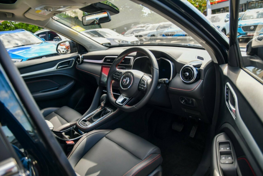 2024 MG ZST S13 Essence SUV Image 17