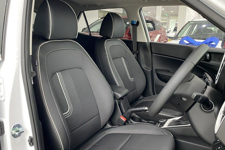 2025 Hyundai Venue QX.V5 Elite SUV Image 15