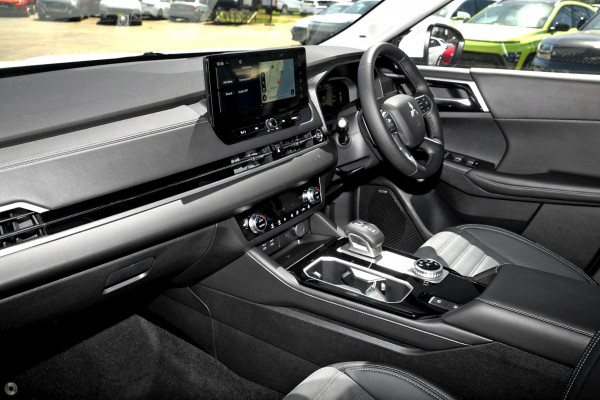 2026 MY25 Mitsubishi Outlander ZM Aspire SUV Image 13