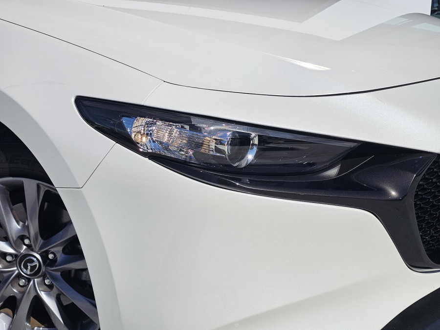 2021 Mazda 3 BP Series G20 Pure Hatch Image 9