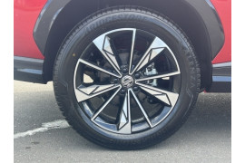 2024 MG HS Excite SUV