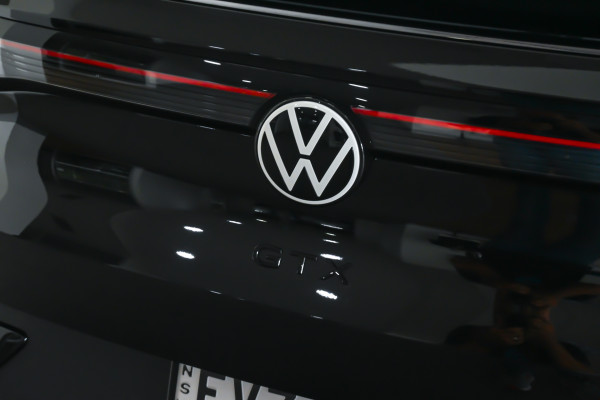 2025 Volkswagen ID. 5 E2 GTX SUV Image 23