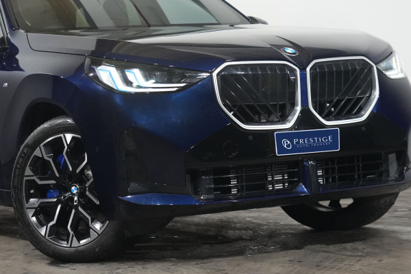 2025 BMW X3 40d xDrive SUV Image 2