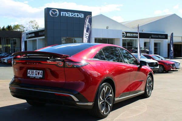 2026 Mazda 6e  E35 Atenza Hatch Image 10