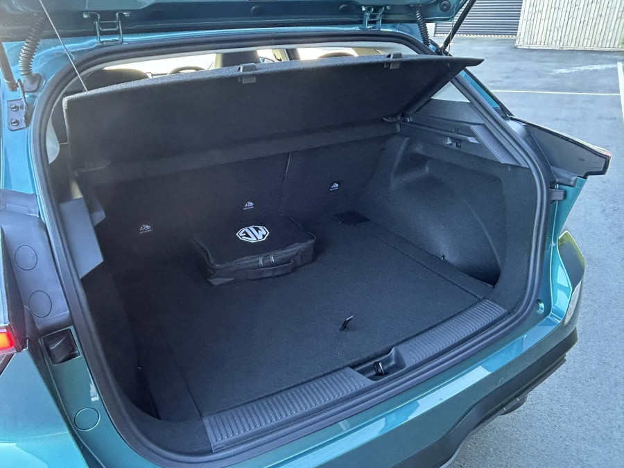 2026 MG MG4 AH4E Essence 64 Hatch Image 18
