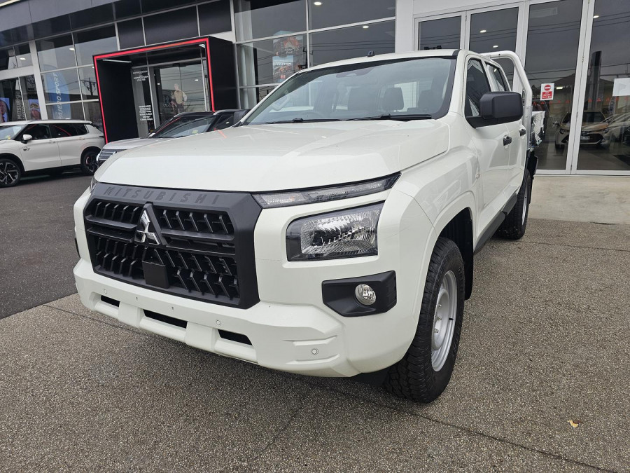 2025 Mitsubishi Triton MV  GLX Cab Chassis Image 5