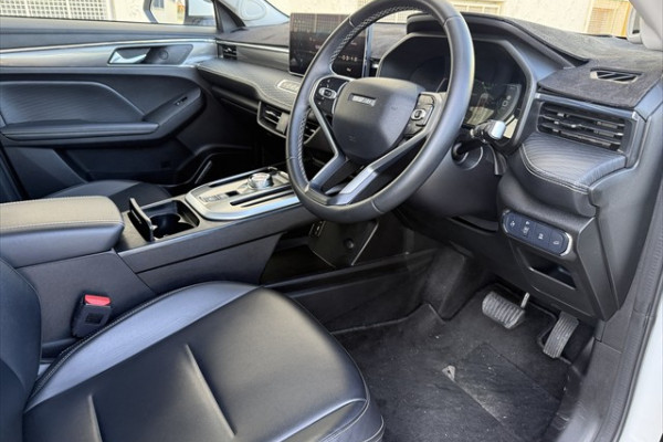 2022 Haval Jolion A01 Ultra Hybrid SUV Image 10