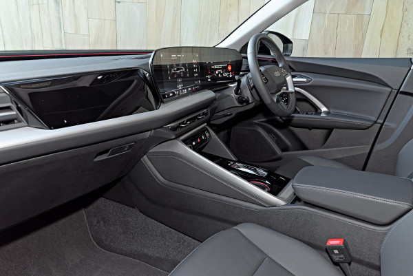2025 Audi Q5 GU TFSI 150kW SUV image 8