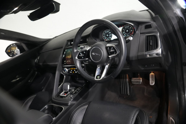 2021 Jaguar E-PACE P250 R-Dynamic S SUV Image 11