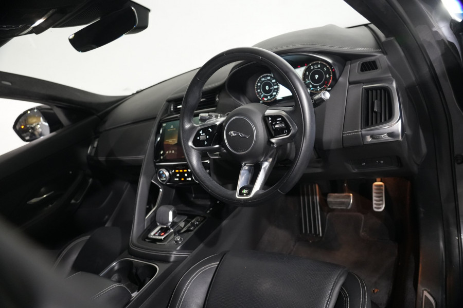2021 Jaguar E-PACE P250 R-Dynamic S SUV Image 11