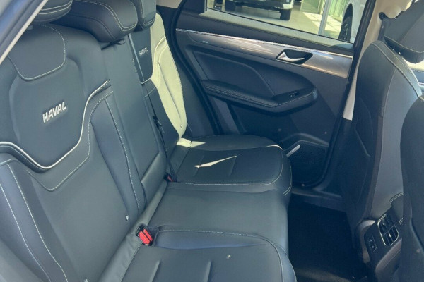 2021 Haval Jolion A01 Ultra SUV Image 16