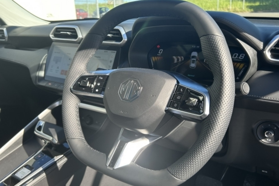 2025 MG ZS ZS32 Essence SUV Image 19