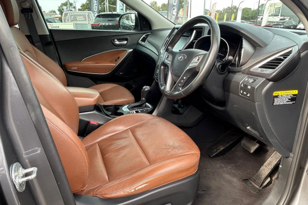 2017 MY18 Hyundai Santa Fe DM5 Series II Highlander SUV Image 16