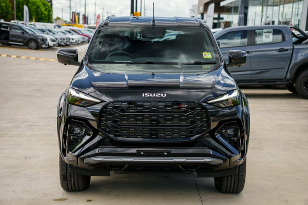 2025 Isuzu MU-X RJ X-TERRAIN SUV Image 5