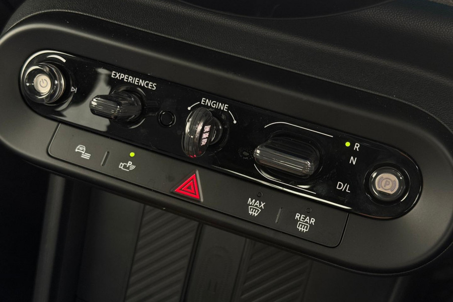 2025 MINI Cooper F65 S Favoured Hatch