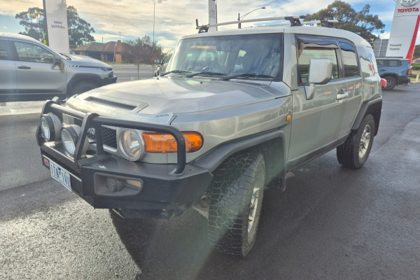 2012 MY13 Toyota FJ Cruiser GSJ15R  SUV Image 7