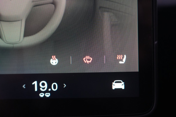 2022 Tesla Model 3  Rear-Wheel Drive Sedan image 19