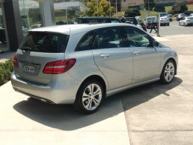 2015 Mercedes-Benz B-class W246 B200 Hatchback