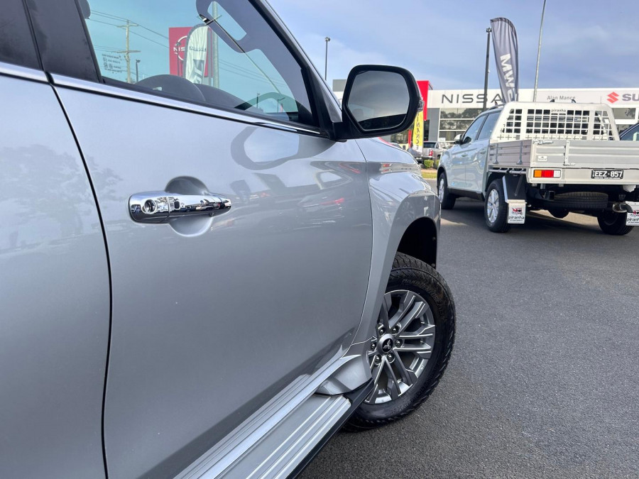 2020 Mitsubishi Pajero Sport QF GLX SUV Image 14