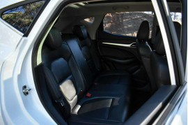 2023 MG ZST S13 Essence SUV