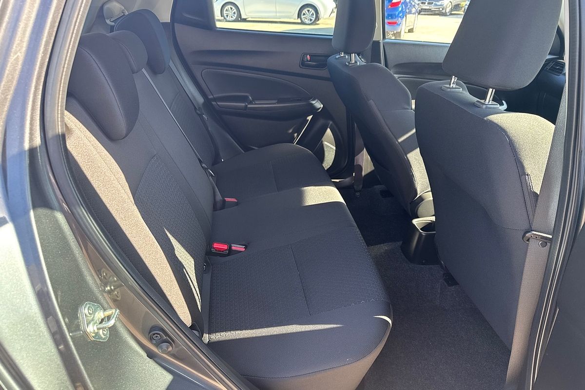 2023 Suzuki Swift AZ Series II GL S Hatch Image 8