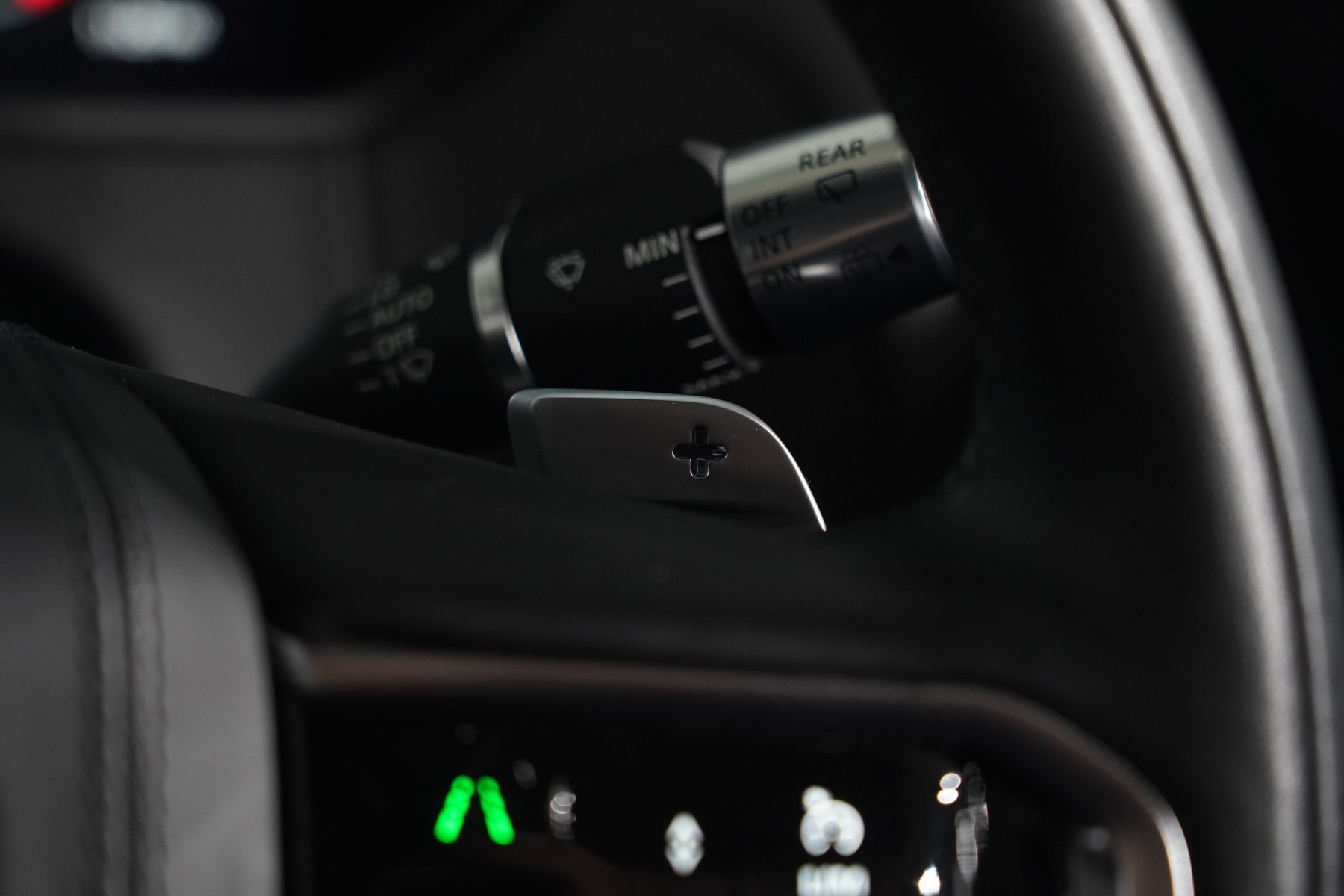 2021 Land Rover Range Rover Velar Velar P250 R-Dynamic S (184kw) SUV Image 26