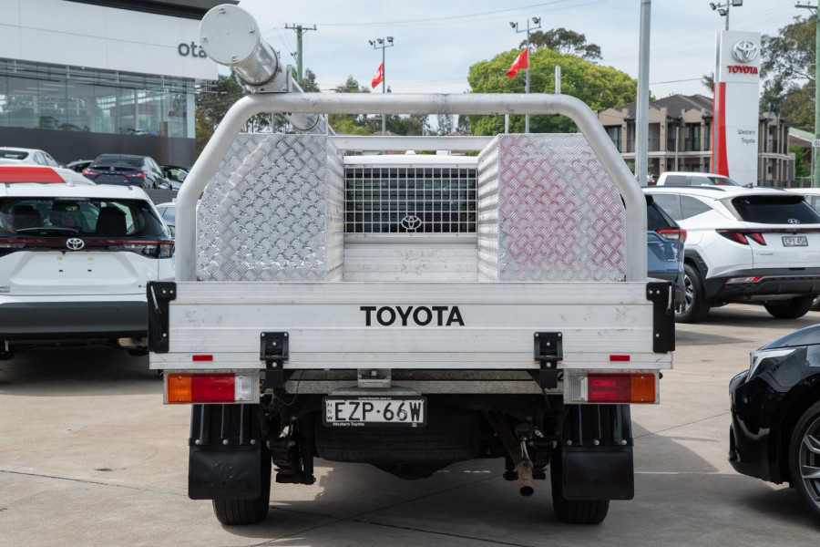 2023 Toyota HiLux TGN121R WorkMate Single-Cab Image 5