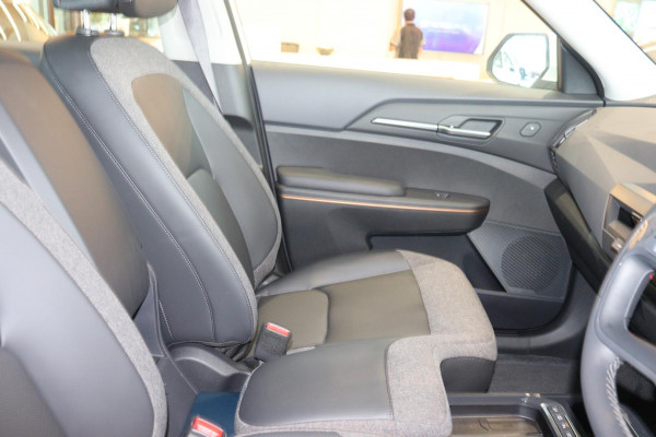2026 Kia EV5 OVc Air Standard Range SUV Image 20