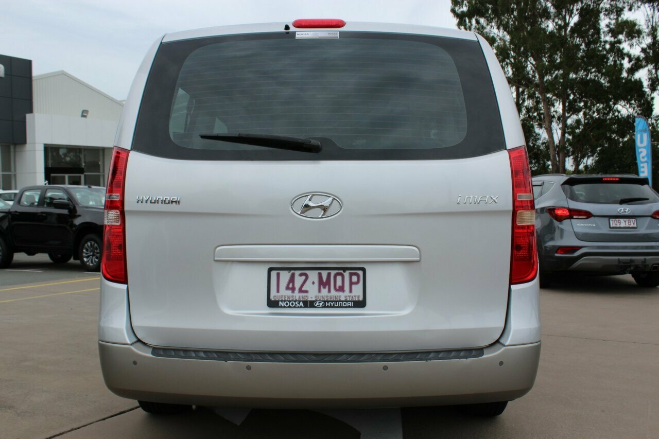 2009 Hyundai iMAX TQ-W Wagon Image 9