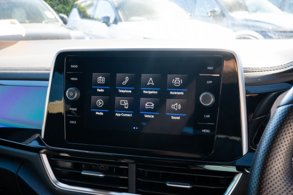 2022 MY23 Volkswagen T-Roc D11 140TSI R-Line SUV Image 19