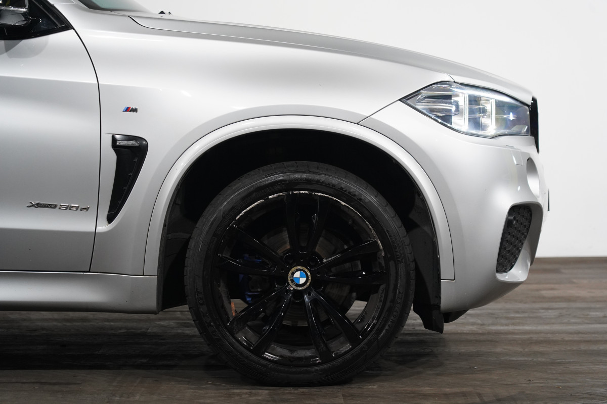 2016 BMW X5 Xdrive30d SUV Image 5